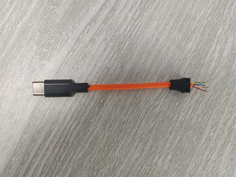 HiFi音頻設(shè)備Type-C數(shù)據(jù)線定制 HiFi音頻設(shè)備Type-C數(shù)據(jù)線定制